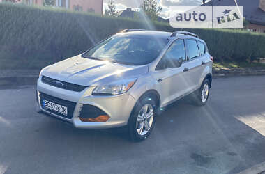 Внедорожник / Кроссовер Ford Escape 2015 в Червонограде