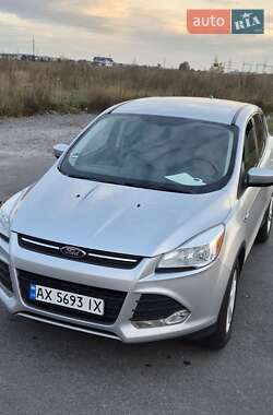 Внедорожник / Кроссовер Ford Escape 2014 в Виннице