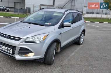 Внедорожник / Кроссовер Ford Escape 2015 в 