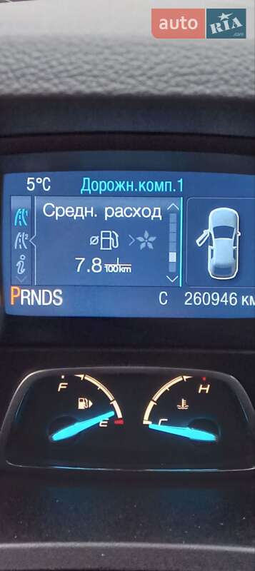 Внедорожник / Кроссовер Ford Escape 2012 в Пустомытах