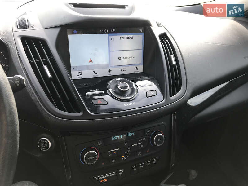 Внедорожник / Кроссовер Ford Escape 2018 в Полтаве