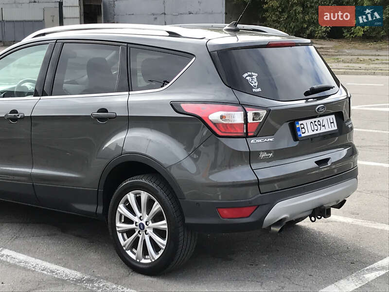 Внедорожник / Кроссовер Ford Escape 2018 в Полтаве