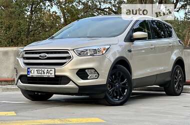 Внедорожник / Кроссовер Ford Escape 2016 в Киеве