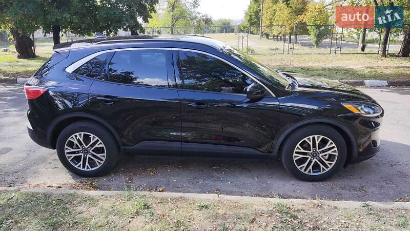 Внедорожник / Кроссовер Ford Escape 2021 в Запорожье фото 4 Внедорожник / Кроссовер Ford Escape 2021 в Запорожье