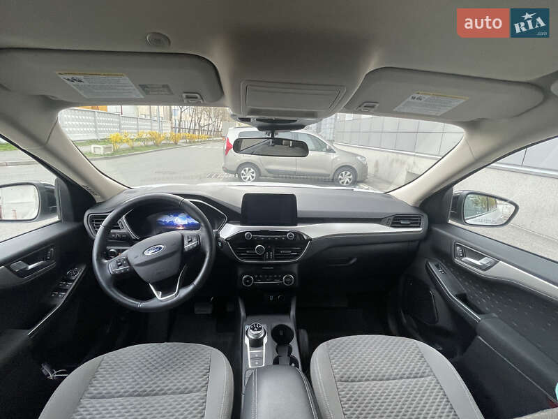 Внедорожник / Кроссовер Ford Escape 2020 в Киеве