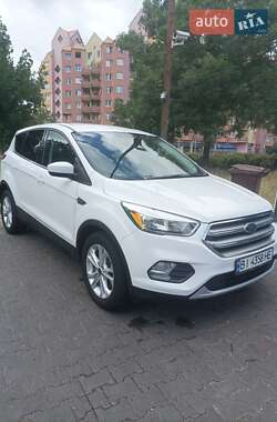 Позашляховик / Кросовер Ford Escape 2016 в Валках