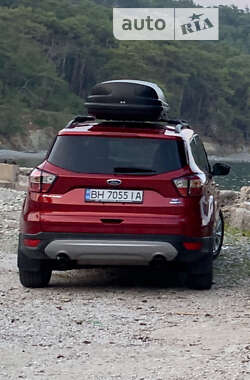 Позашляховик / Кросовер Ford Escape 2017 в Одесі