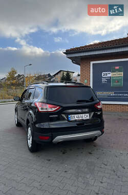 Внедорожник / Кроссовер Ford Escape 2014 в 