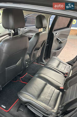 Внедорожник / Кроссовер Ford Escape 2014 в 
