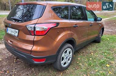 Внедорожник / Кроссовер Ford Escape 2016 в Киеве