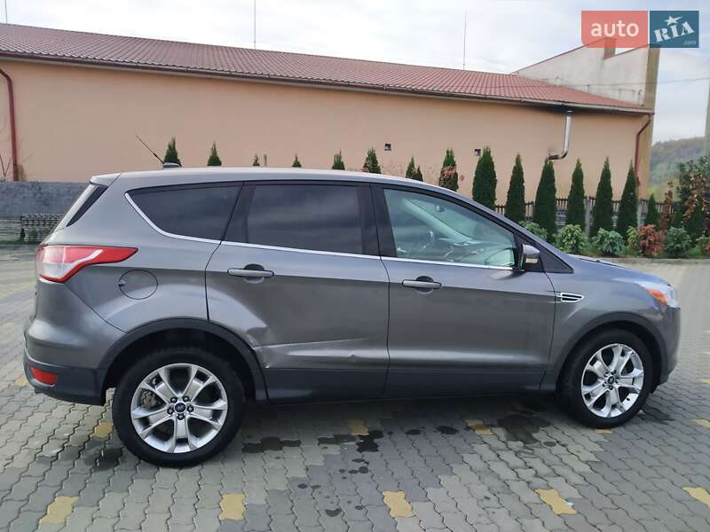 Внедорожник / Кроссовер Ford Escape 2013 в Иршаве