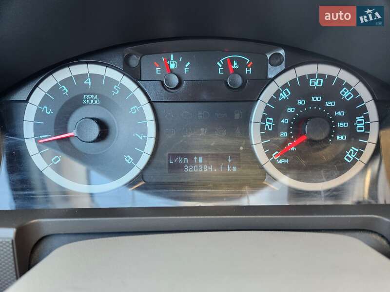 Внедорожник / Кроссовер Ford Escape 2010 в Ставище