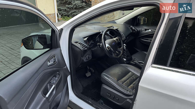 Внедорожник / Кроссовер Ford Escape 2015 в Львове