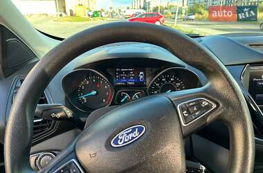 Позашляховик / Кросовер Ford Escape 2018 в Львові