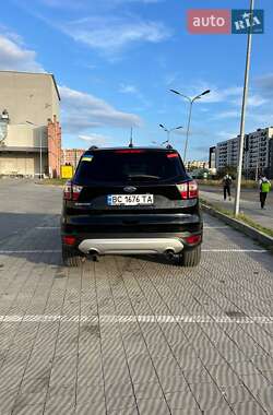 Позашляховик / Кросовер Ford Escape 2018 в Львові