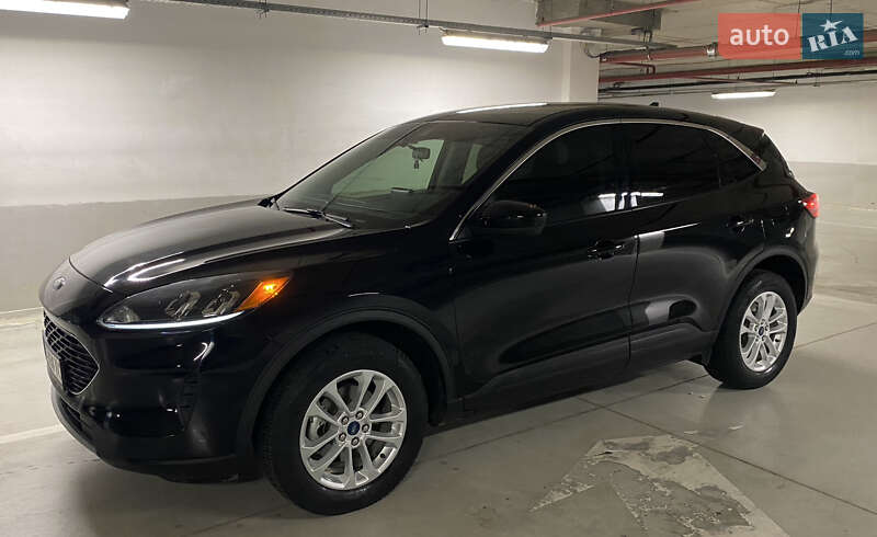 Ford Escape 2021