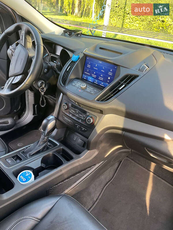 Позашляховик / Кросовер Ford Escape 2018 в Києві