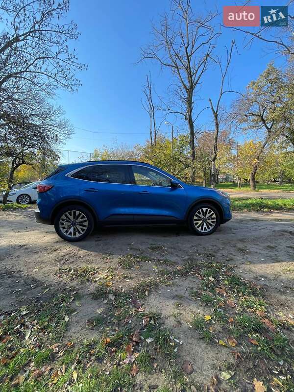 Позашляховик / Кросовер Ford Escape 2020 в Одесі