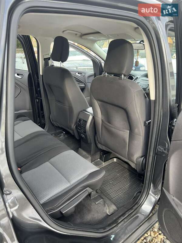 Внедорожник / Кроссовер Ford Escape 2018 в Буковеле