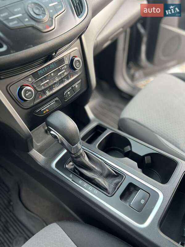 Внедорожник / Кроссовер Ford Escape 2018 в Буковеле