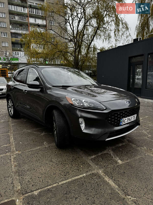Позашляховик / Кросовер Ford Escape 2020 в Львові