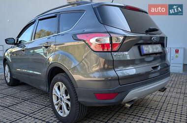 Внедорожник / Кроссовер Ford Escape 2017 в Тернополе