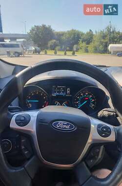 Внедорожник / Кроссовер Ford Escape 2013 в Староконстантинове