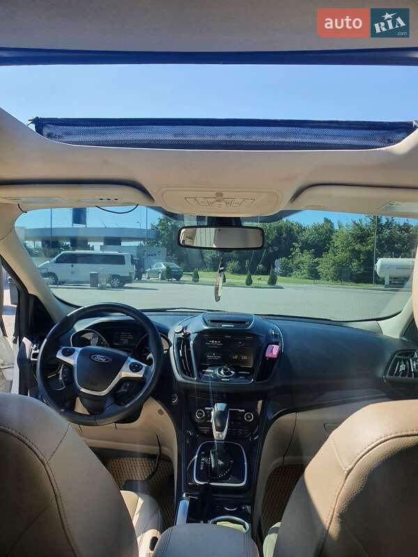 Внедорожник / Кроссовер Ford Escape 2013 в Староконстантинове