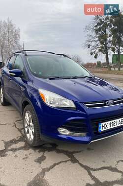 Внедорожник / Кроссовер Ford Escape 2013 в 