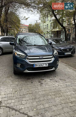 Внедорожник / Кроссовер Ford Escape 2018 в Одессе