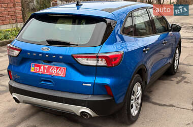 Внедорожник / Кроссовер Ford Escape 2020 в 