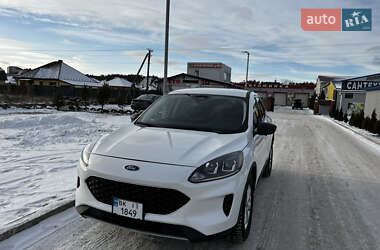 Внедорожник / Кроссовер Ford Escape 2022 в 