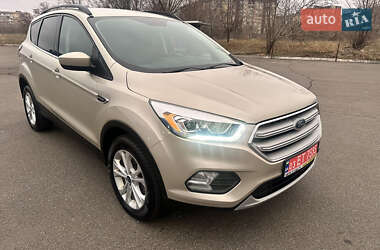 Позашляховик / Кросовер Ford Escape 2017 в Кривому Розі