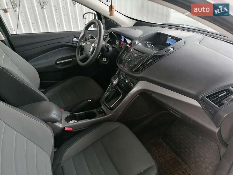 Внедорожник / Кроссовер Ford Escape 2012 в Киеве