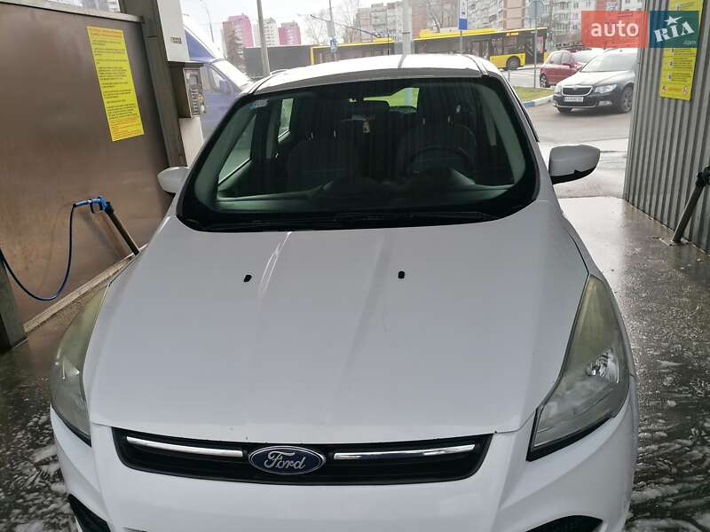 Внедорожник / Кроссовер Ford Escape 2012 в Киеве