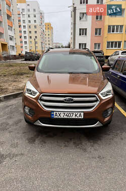 Внедорожник / Кроссовер Ford Escape 2016 в Харькове