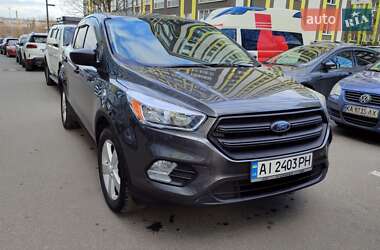 Позашляховик / Кросовер Ford Escape 2017 в Ірпені