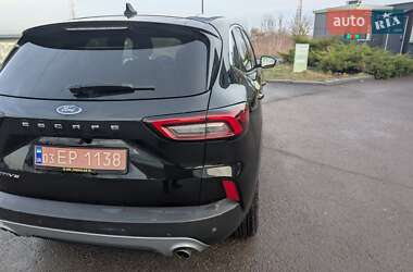 Внедорожник / Кроссовер Ford Escape 2023 в 