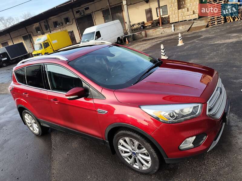 Внедорожник / Кроссовер Ford Escape 2016 в Одессе