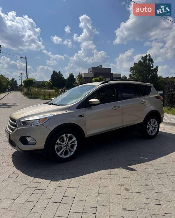 Внедорожник / Кроссовер Ford Escape 2018 в Львове фото 2 Внедорожник / Кроссовер Ford Escape 2018 в Львове