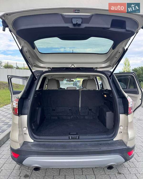 Внедорожник / Кроссовер Ford Escape 2018 в Львове фото 4 Внедорожник / Кроссовер Ford Escape 2018 в Львове