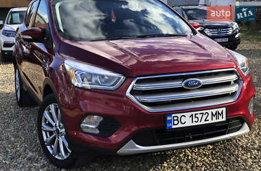 Внедорожник / Кроссовер Ford Escape 2016 в Ивано-Франковске