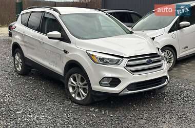 Позашляховик / Кросовер Ford Escape 2019 в Львові