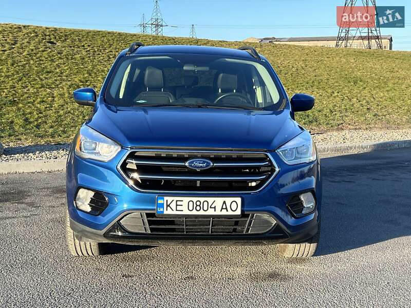 Внедорожник / Кроссовер Ford Escape 2018 в Днепре