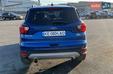 Позашляховик / Кросовер Ford Escape 2018 в Дніпрі