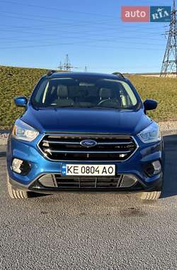 Позашляховик / Кросовер Ford Escape 2018 в Дніпрі