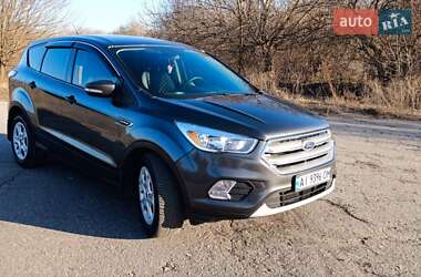 Позашляховик / Кросовер Ford Escape 2017 в Миронівці