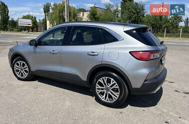 Внедорожник / Кроссовер Ford Escape 2022 в 