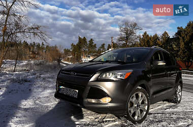 Внедорожник / Кроссовер Ford Escape 2014 в 