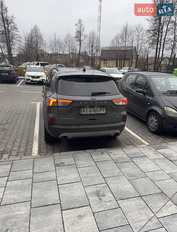 Позашляховик / Кросовер Ford Escape 2021 в Ірпені